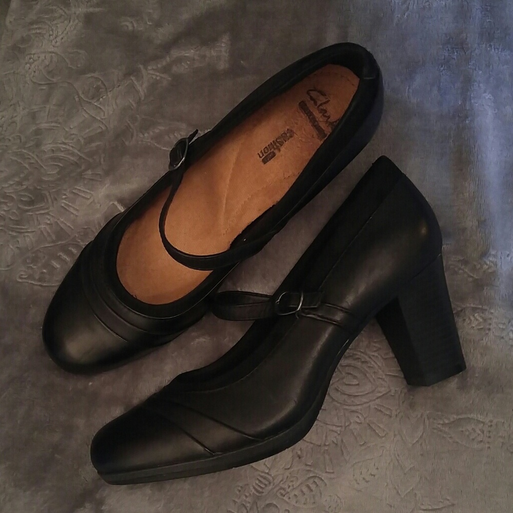 Clark's Heels Pumps Mary Jane Black Leather Shoes